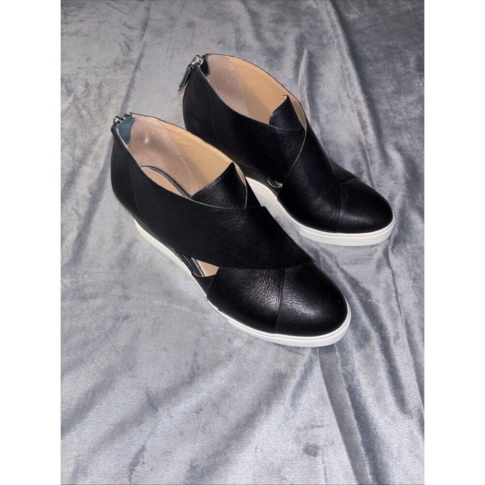 Linea Paolo Wedge Heels Women’s Size 7M